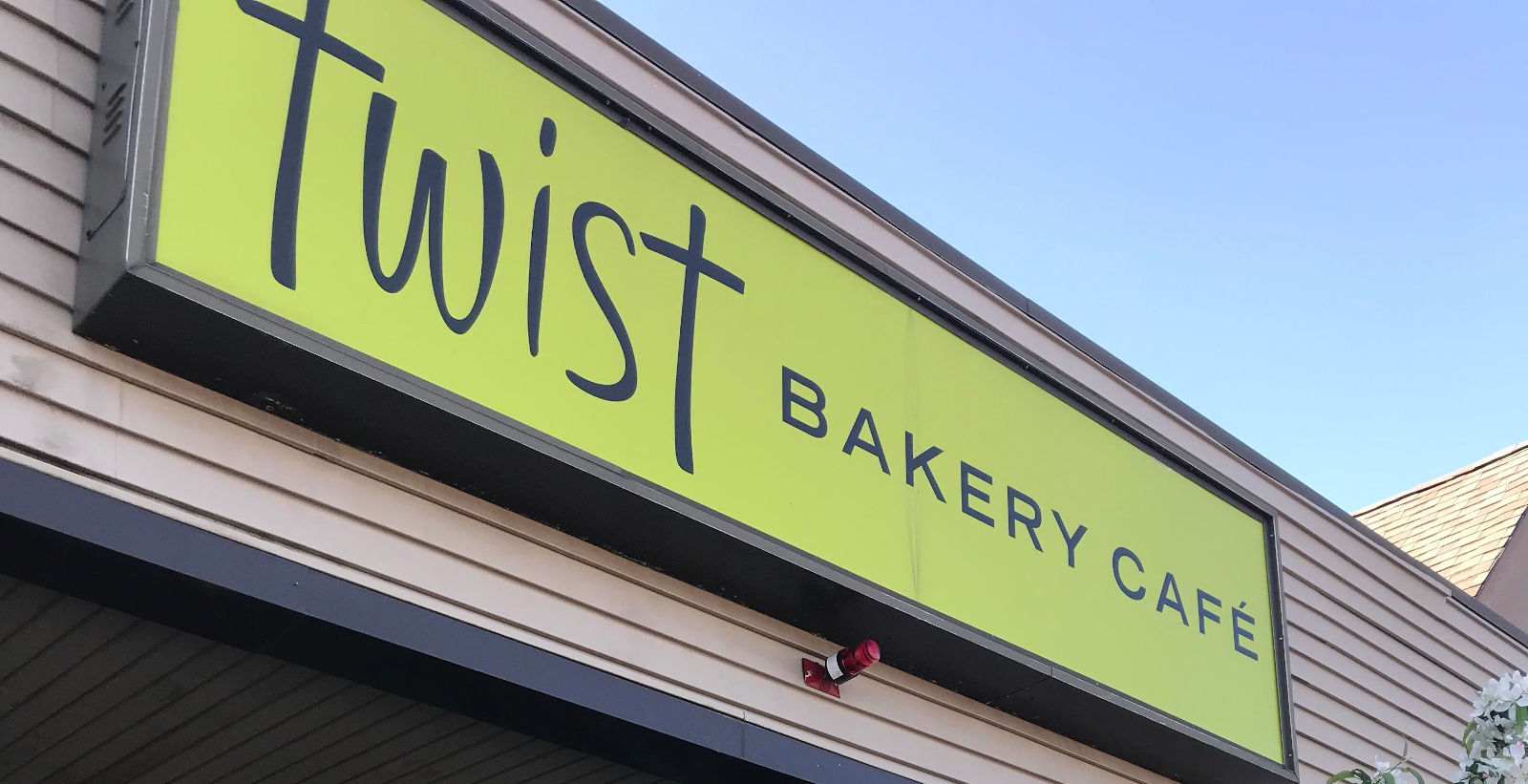 website design for Twist Bakery
