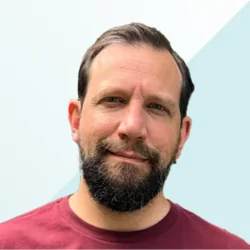 headshot for Patrick Felkner